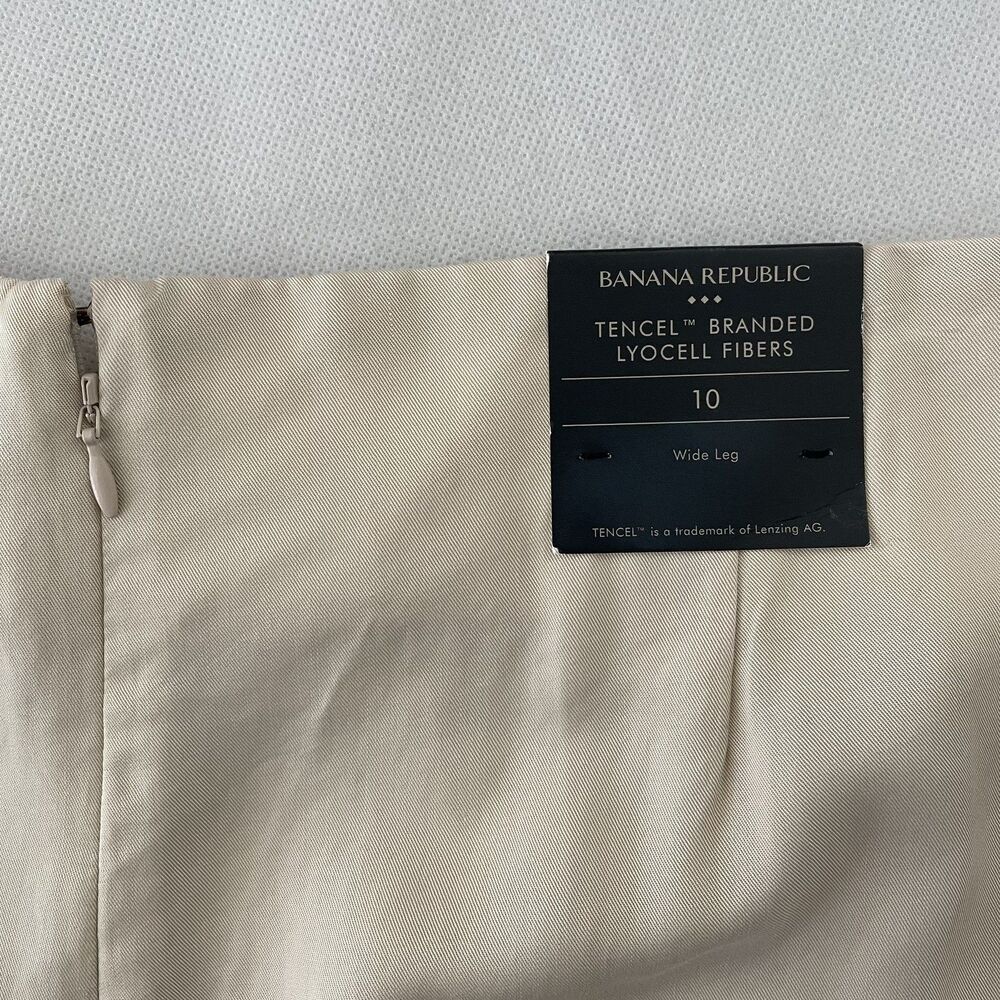 NWT Banana Republic Wide Leg Pleated Tencel Lyocell Pants Beige Size 10 - Picture 11 of 12